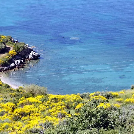 With A Parking Space Plat, Dubrovnik - 8612 *